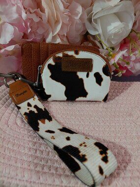 Wrangler Keychain Dual Pouch Wristlet Credit Card Holder Wallet